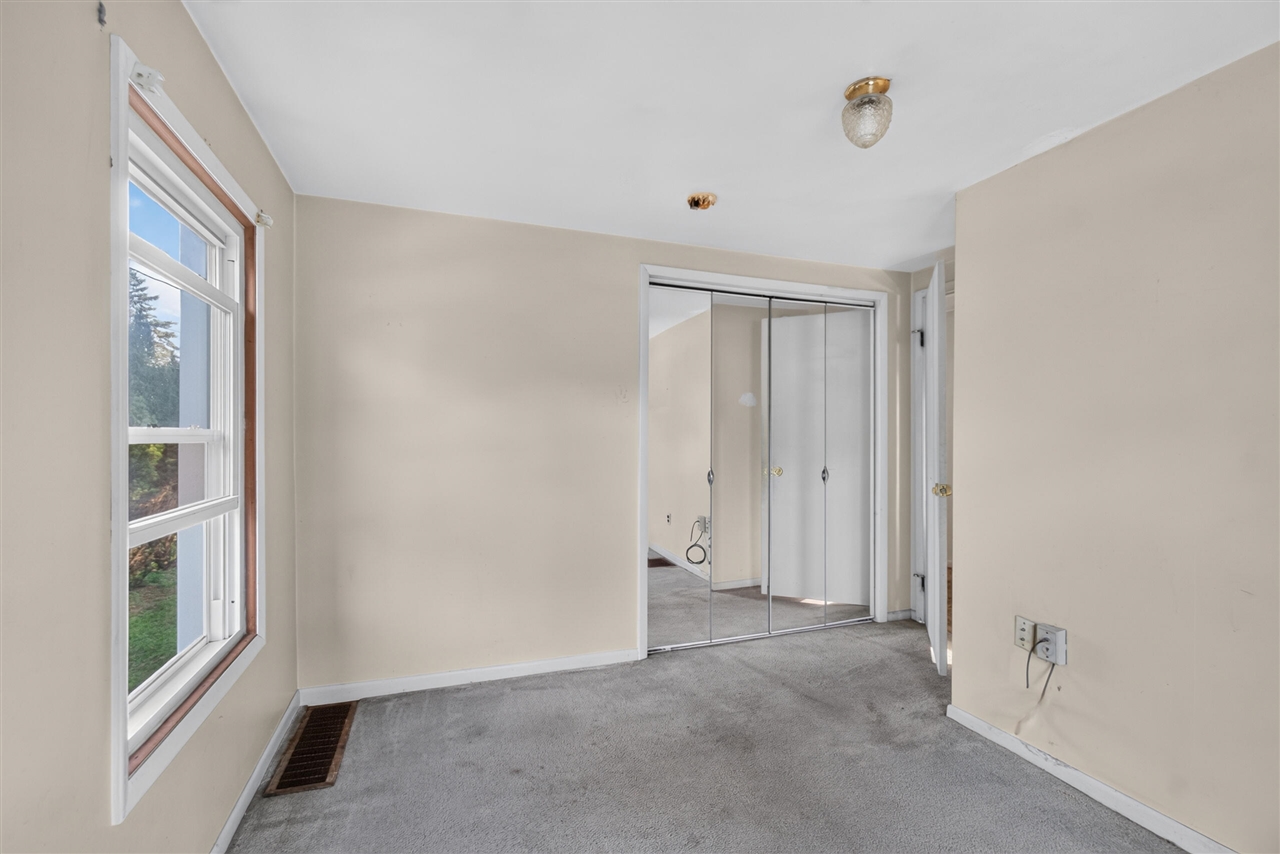 7890 Woodard Road Property Photo 25