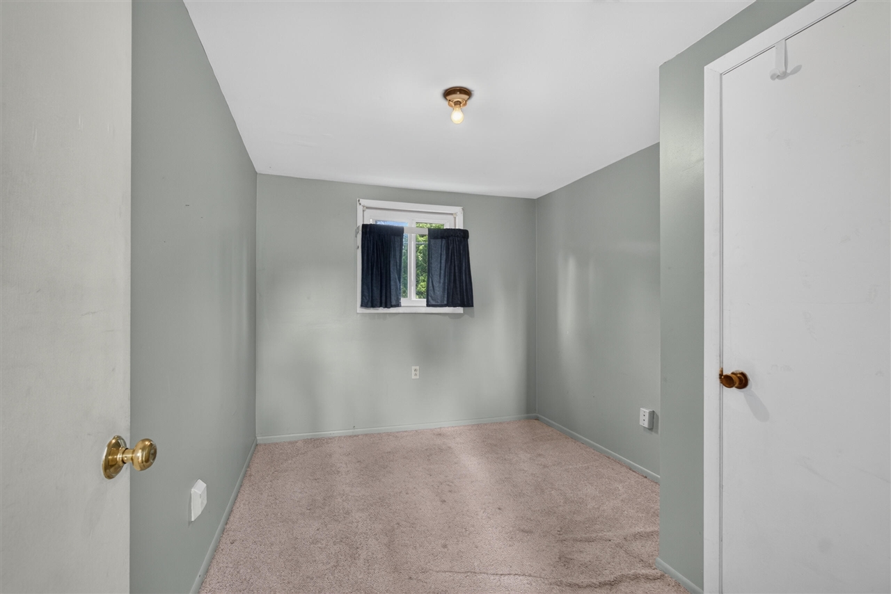 7890 Woodard Road Property Photo 27