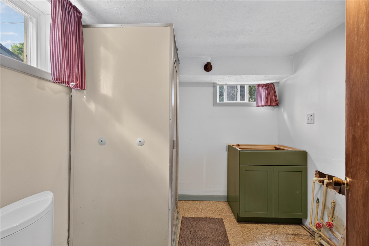 7890 Woodard Road Property Photo 30