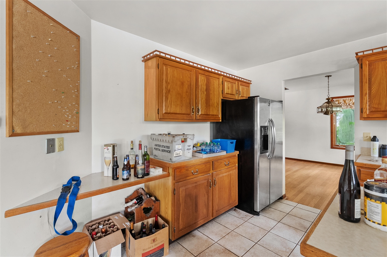 9856 Oak Forest Circle Property Photo 12