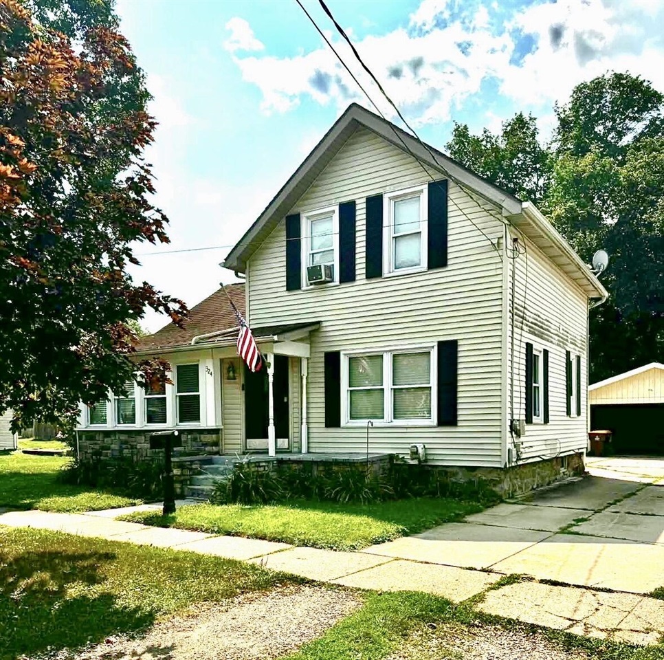 324 S Hamilton Street Property Photo 1