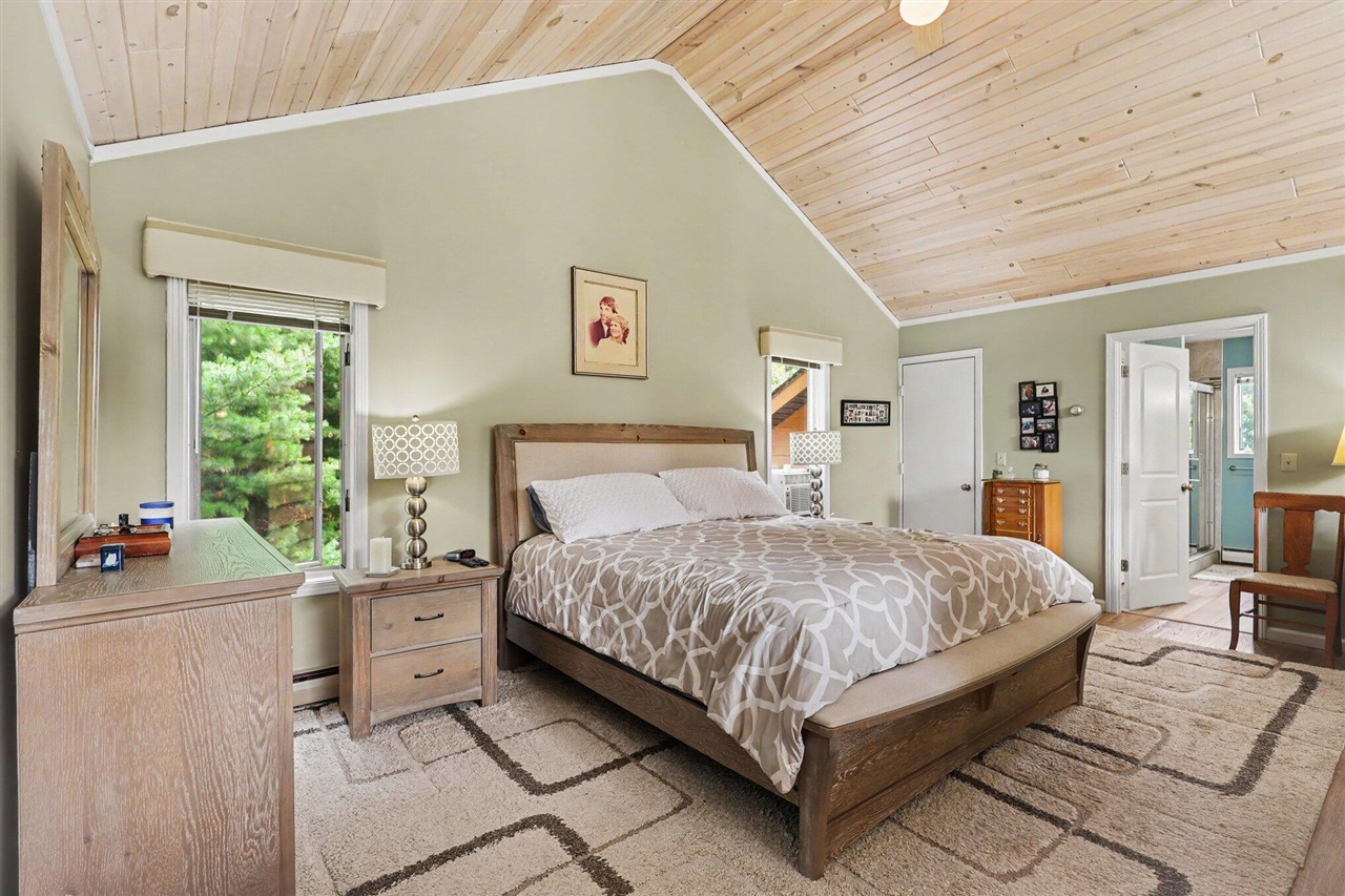 2335 Bluffton Avenue Property Photo 8