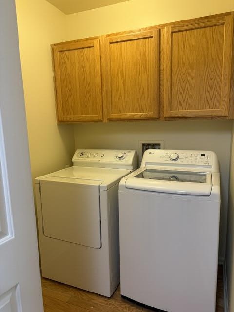 2736 S Knightsbridge Circle Property Photo 6