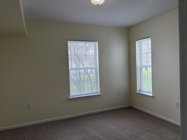 2736 S Knightsbridge Circle Property Photo 9