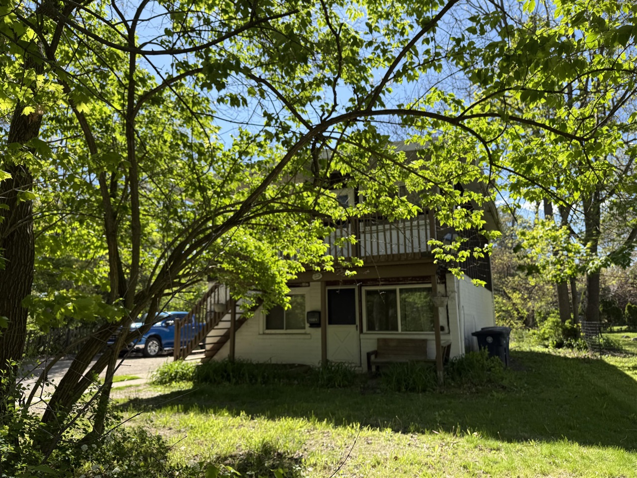 1321 Pontiac Trail Property Photo 4