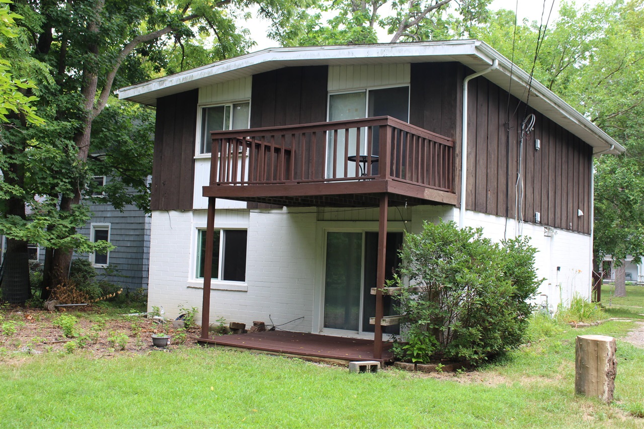 1321 Pontiac Trail Property Photo 6