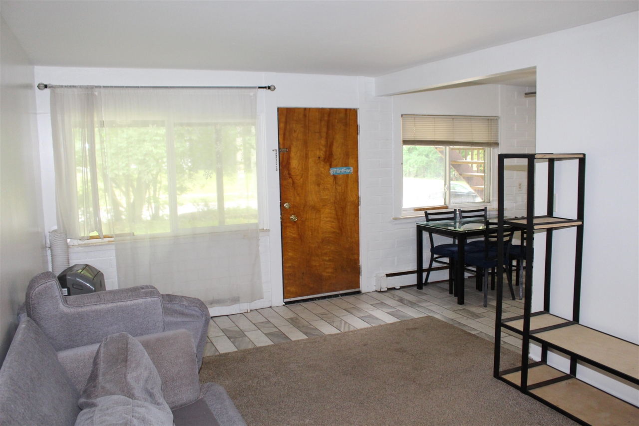 1321 Pontiac Trail Property Photo 15