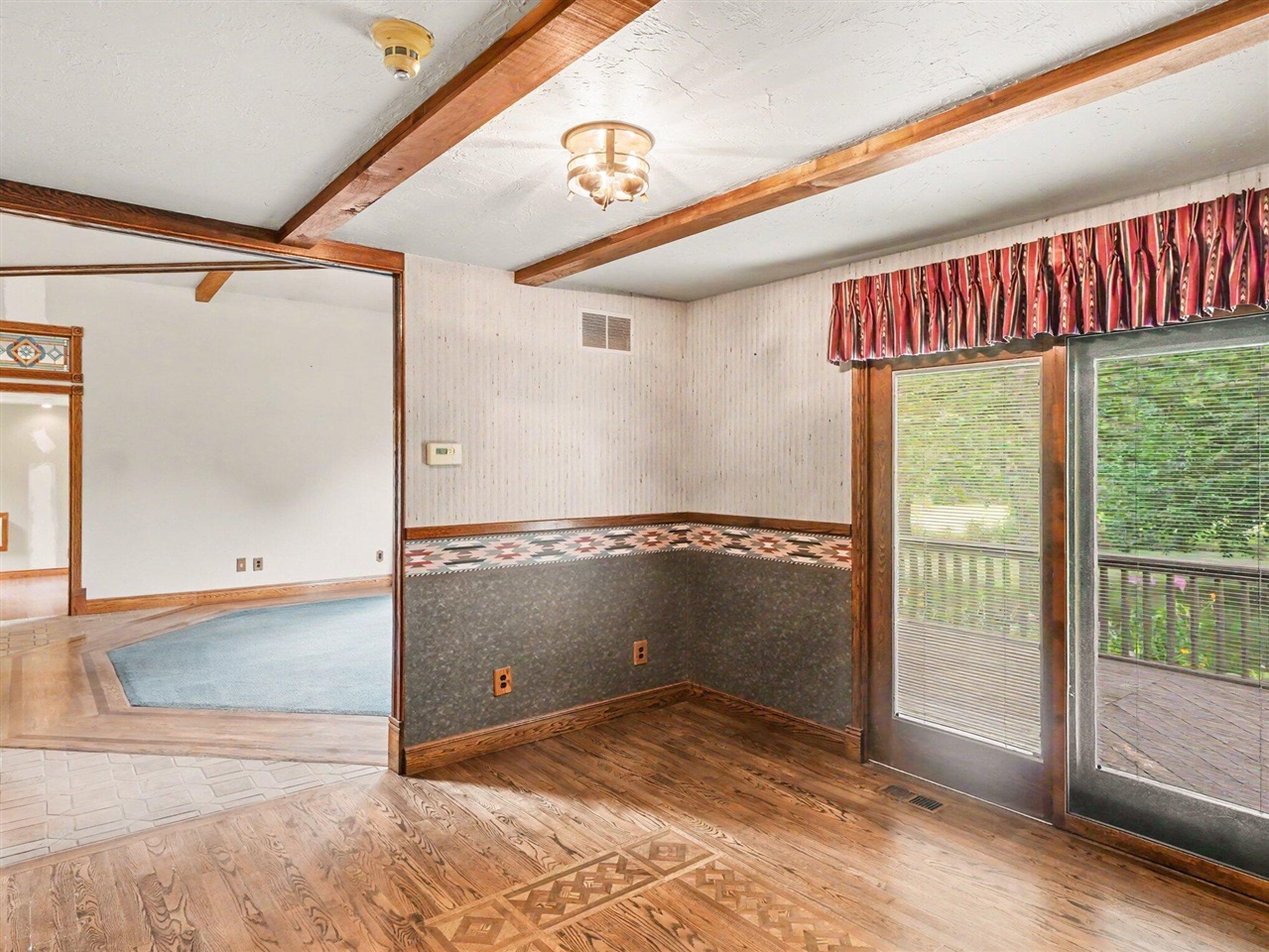 10599 Fleming Road Property Photo 14