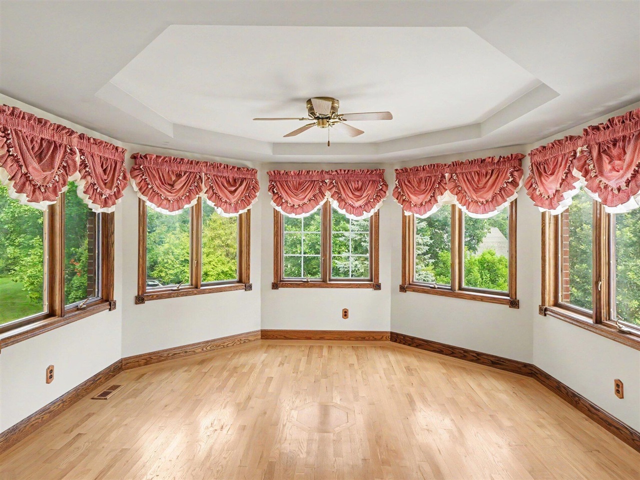 10599 Fleming Road Property Photo 25