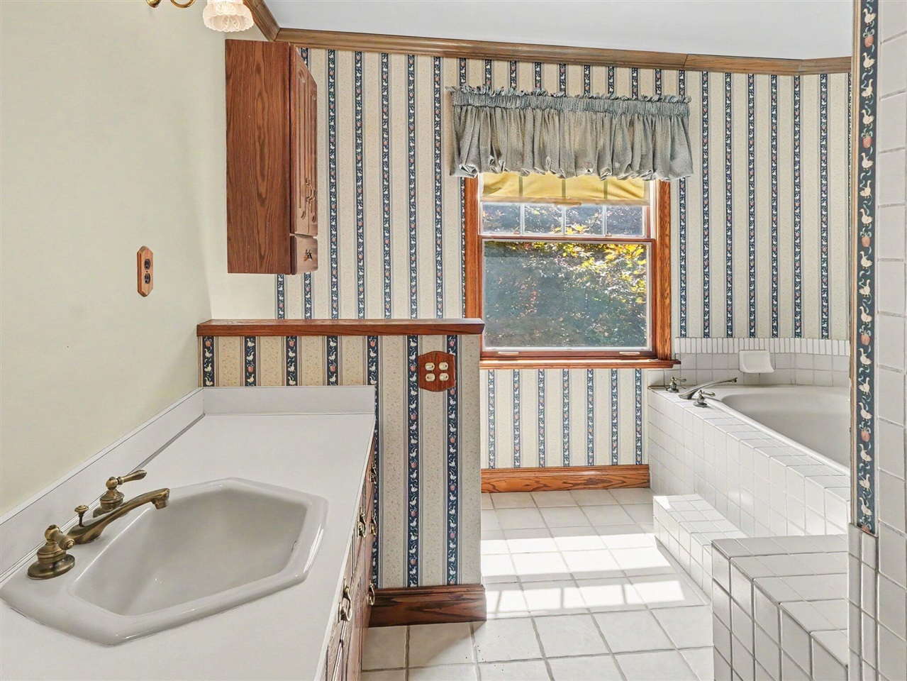 10599 Fleming Road Property Photo 30
