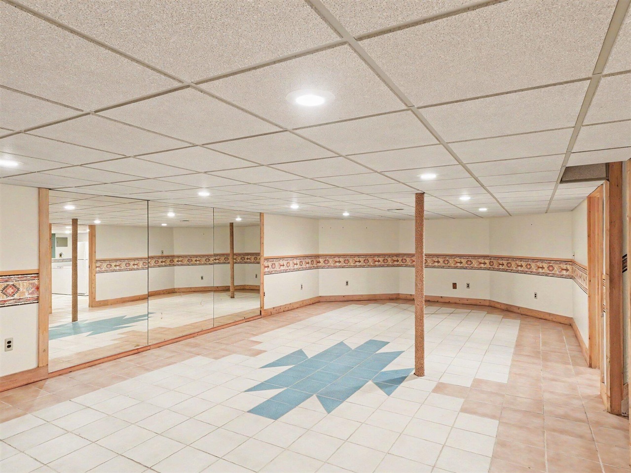10599 Fleming Road Property Photo 36