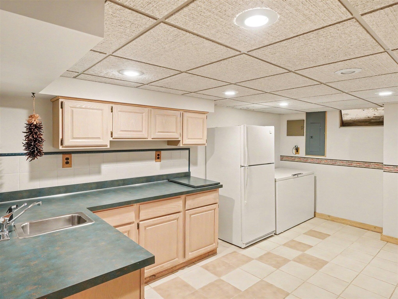 10599 Fleming Road Property Photo 37