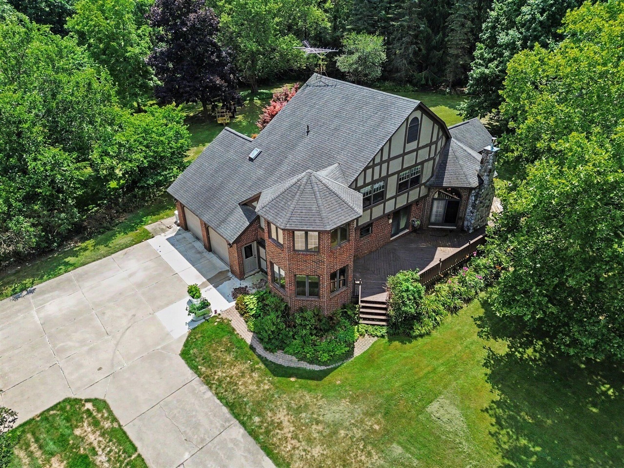 10599 Fleming Road Property Photo 45