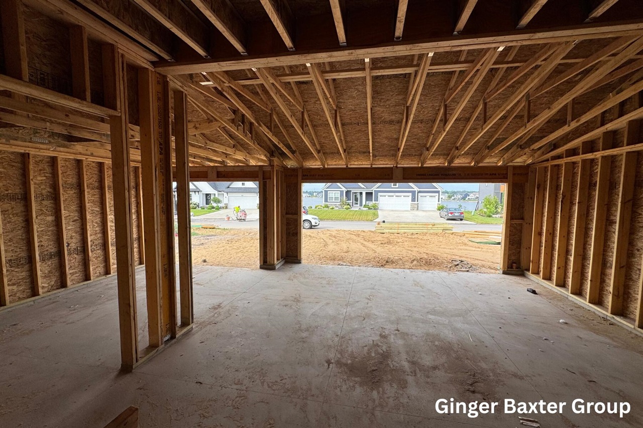 8117 Tantrum Drive Property Photo 6