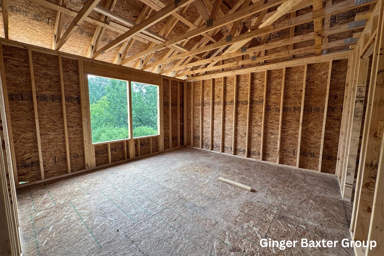 8117 Tantrum Drive Property Photo 16
