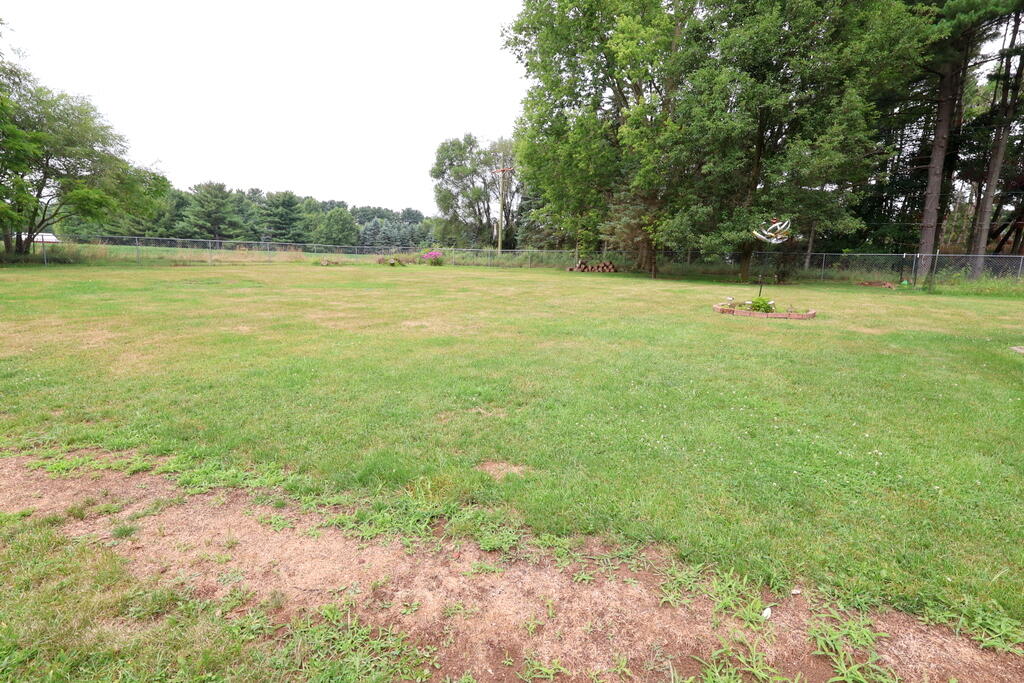 616 Tuttle Road Property Photo 9