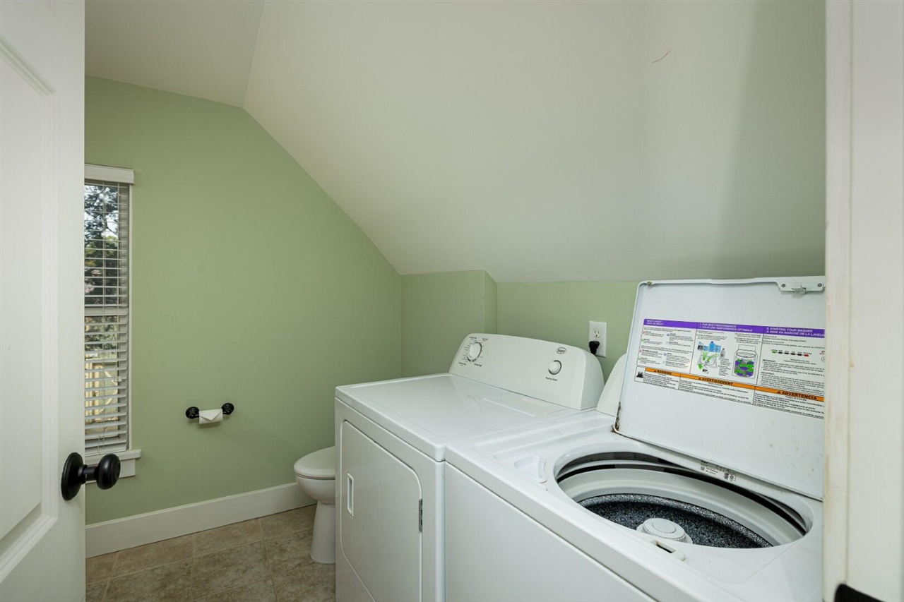 213 N Adams Street Property Photo 33