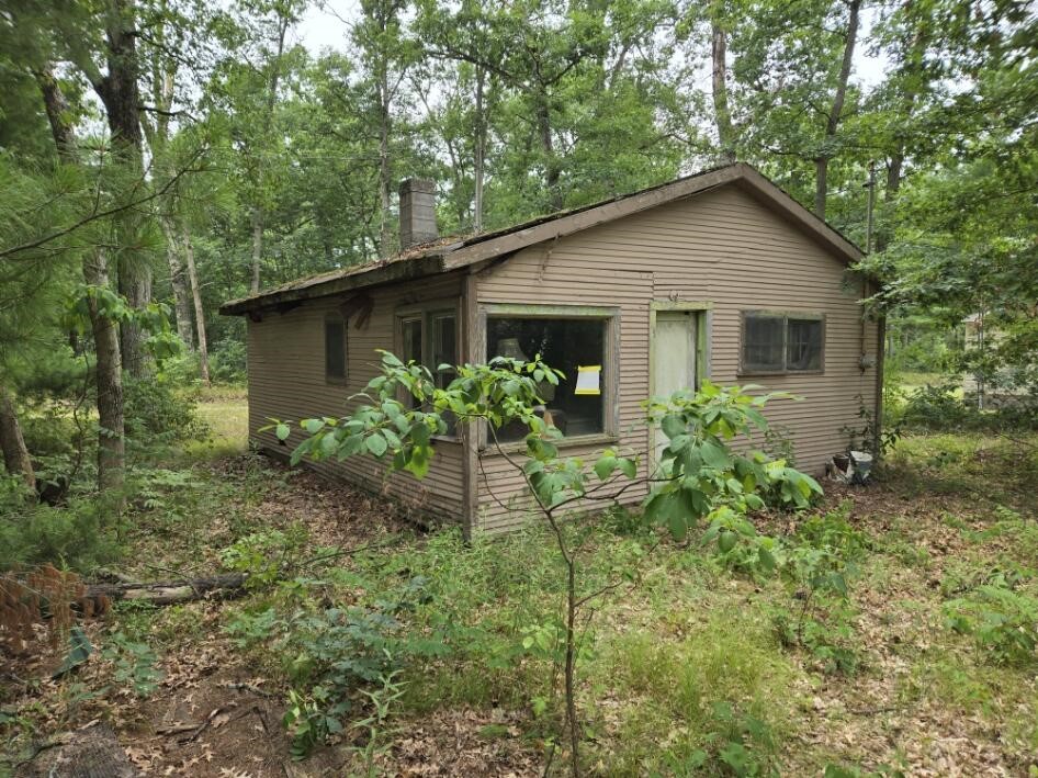 290 E Decatur Property Photo 2