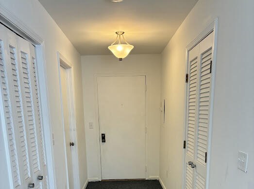 4040 Greenleaf Circle Property Photo 6