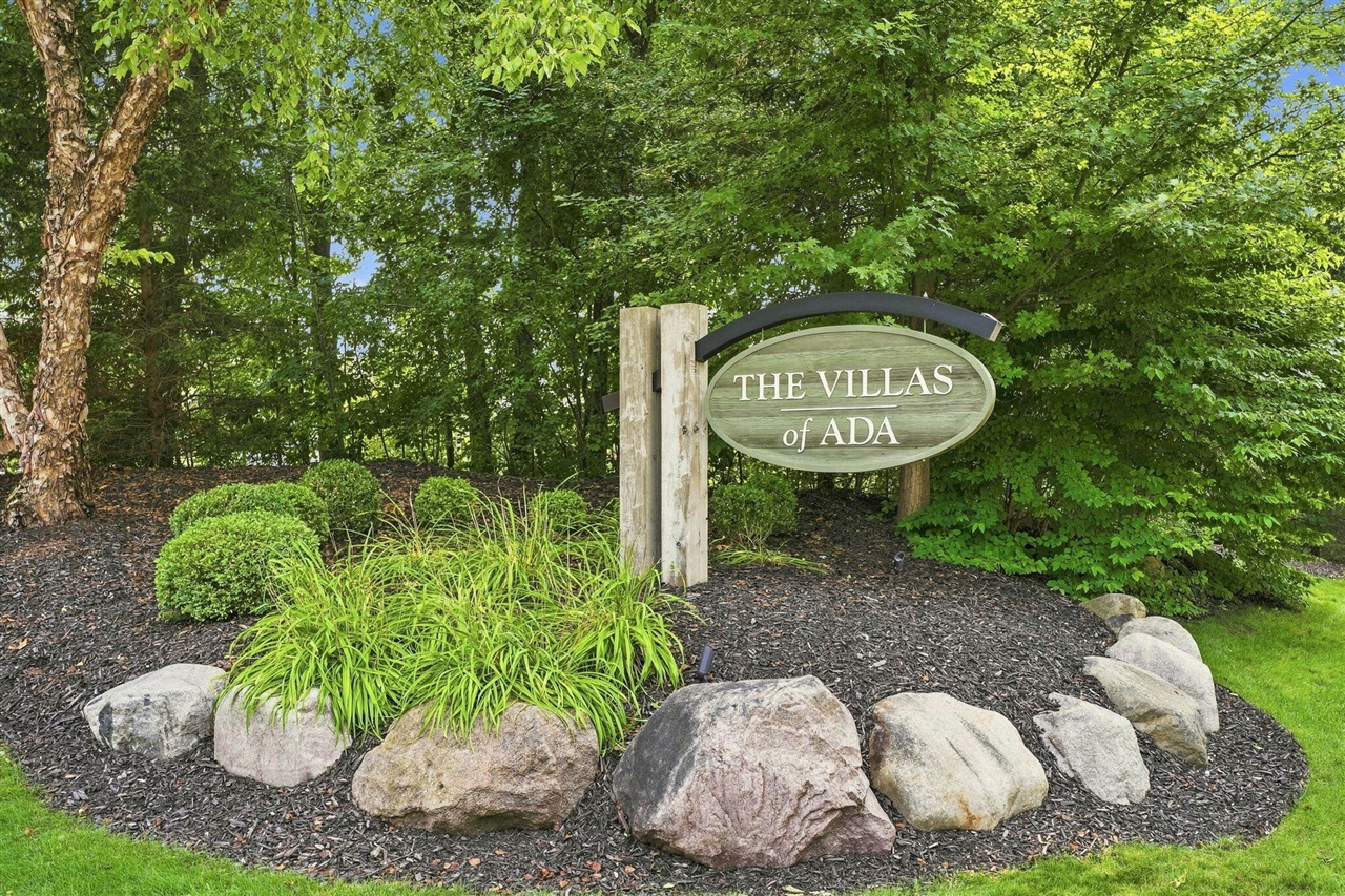 1073 Bridge Crest Property Photo 30