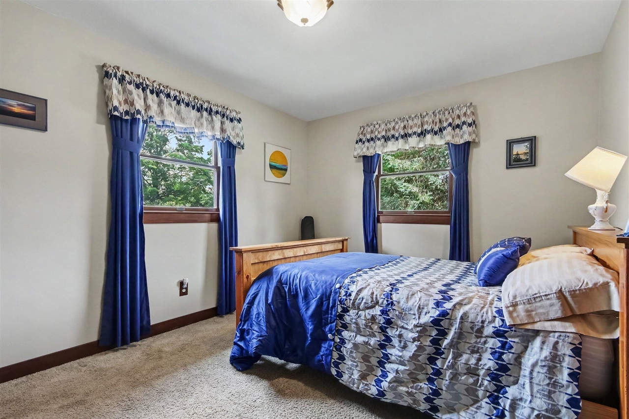 7309 Roselane Avenue Property Photo 10