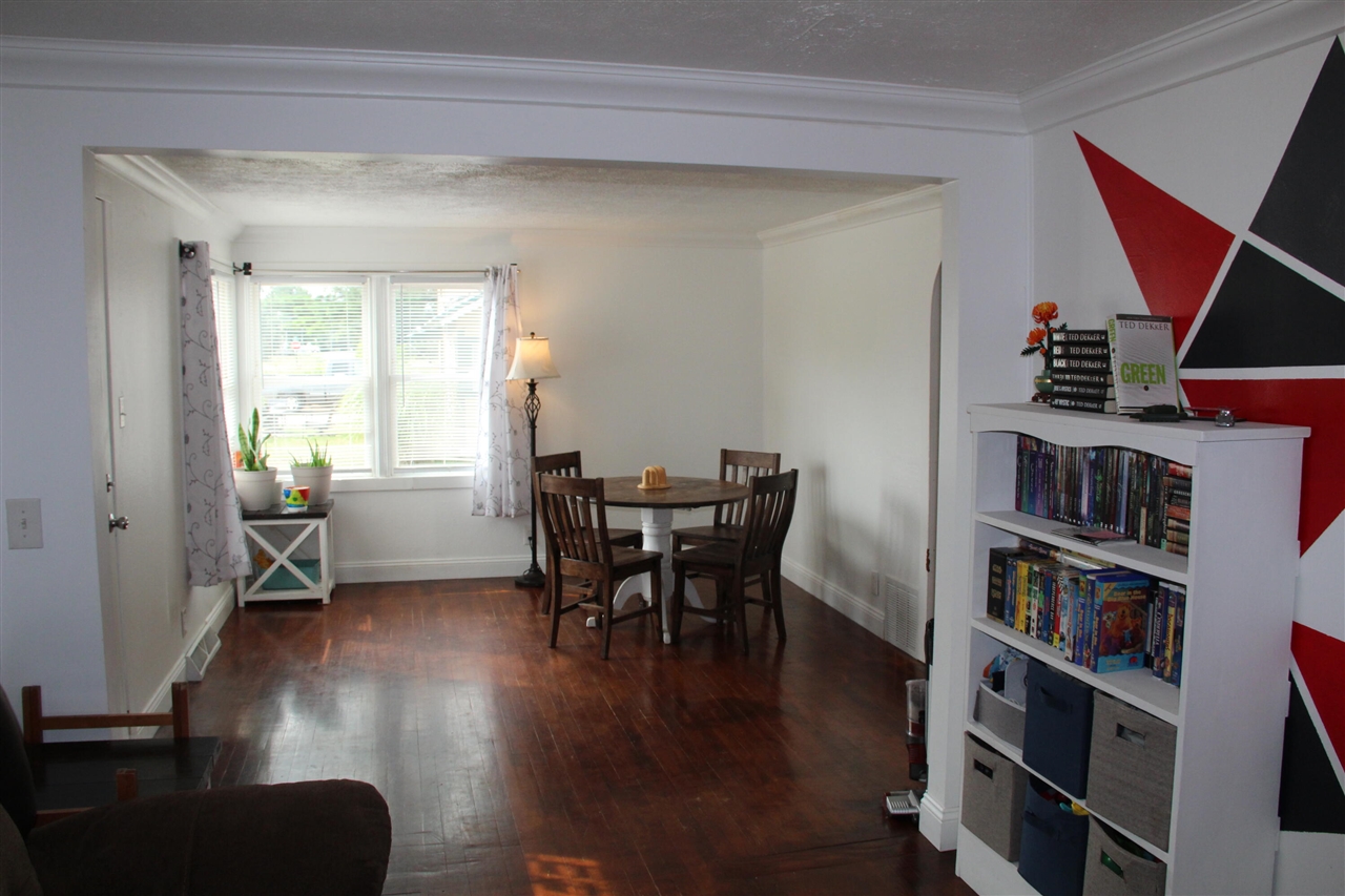 1065 Cedar Street Property Photo 8