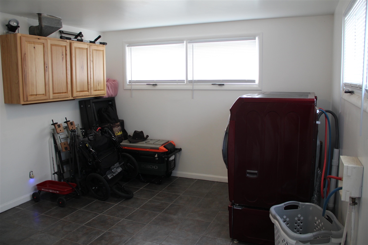 1065 Cedar Street Property Photo 23
