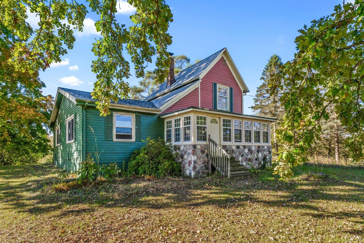 9031 Adams Road Property Photo 1