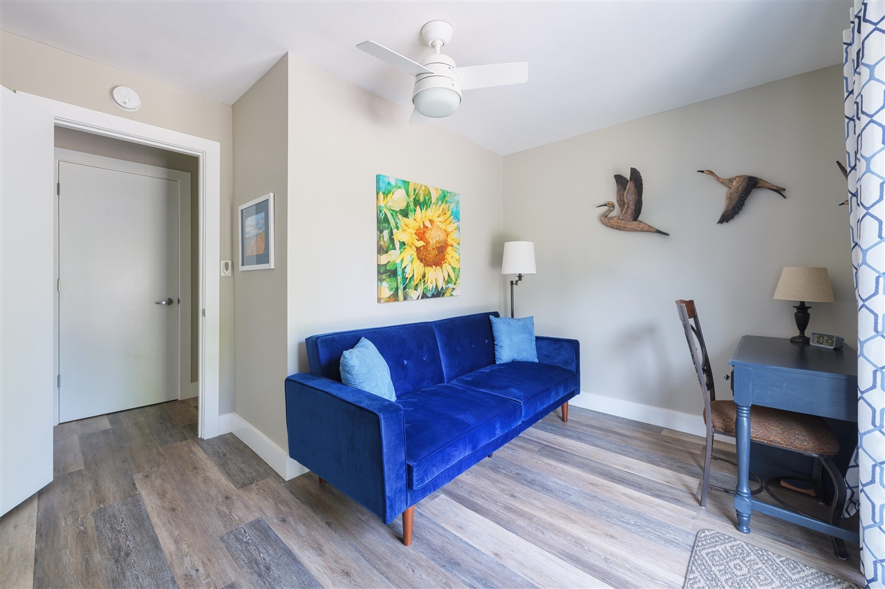 212 W Randolph Street Property Photo 10