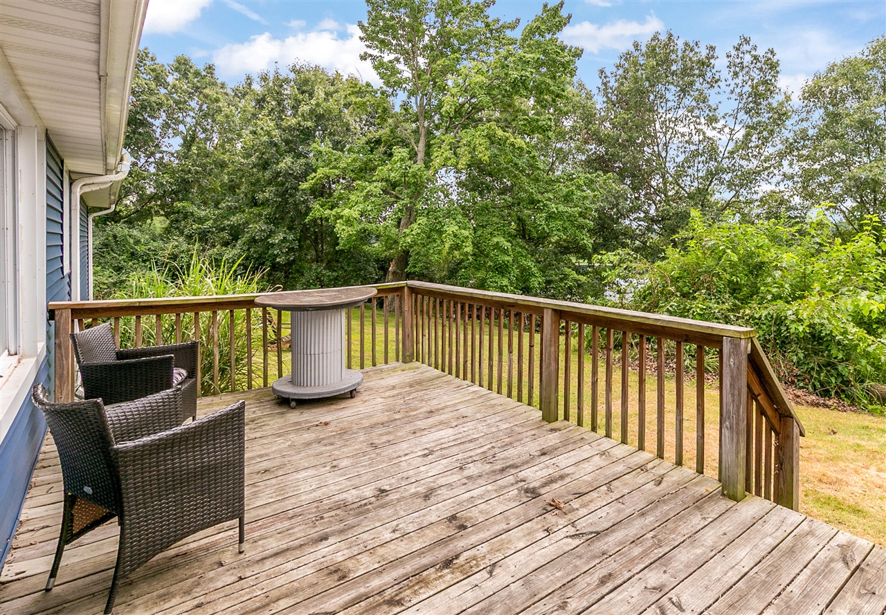 69730 Franklin Road Property Photo 11