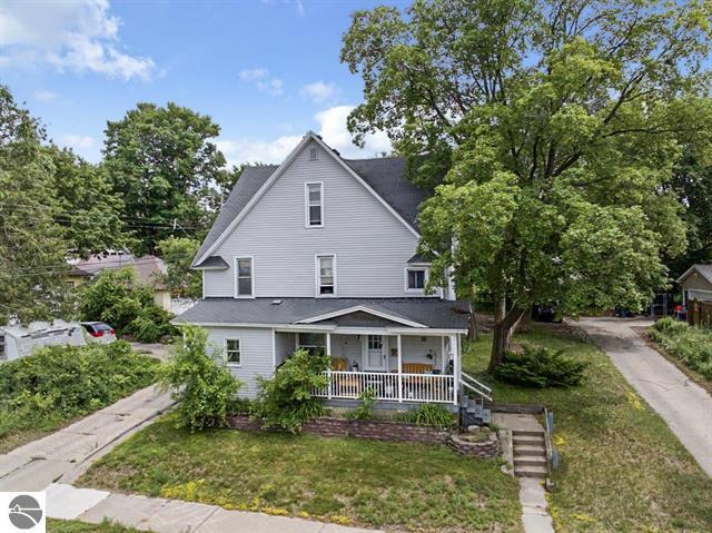 411 S Simon Street Property Photo 1