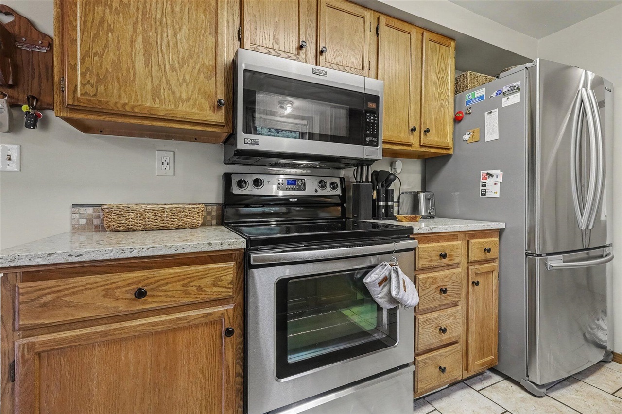 6525 Mccords Avenue Property Photo 9