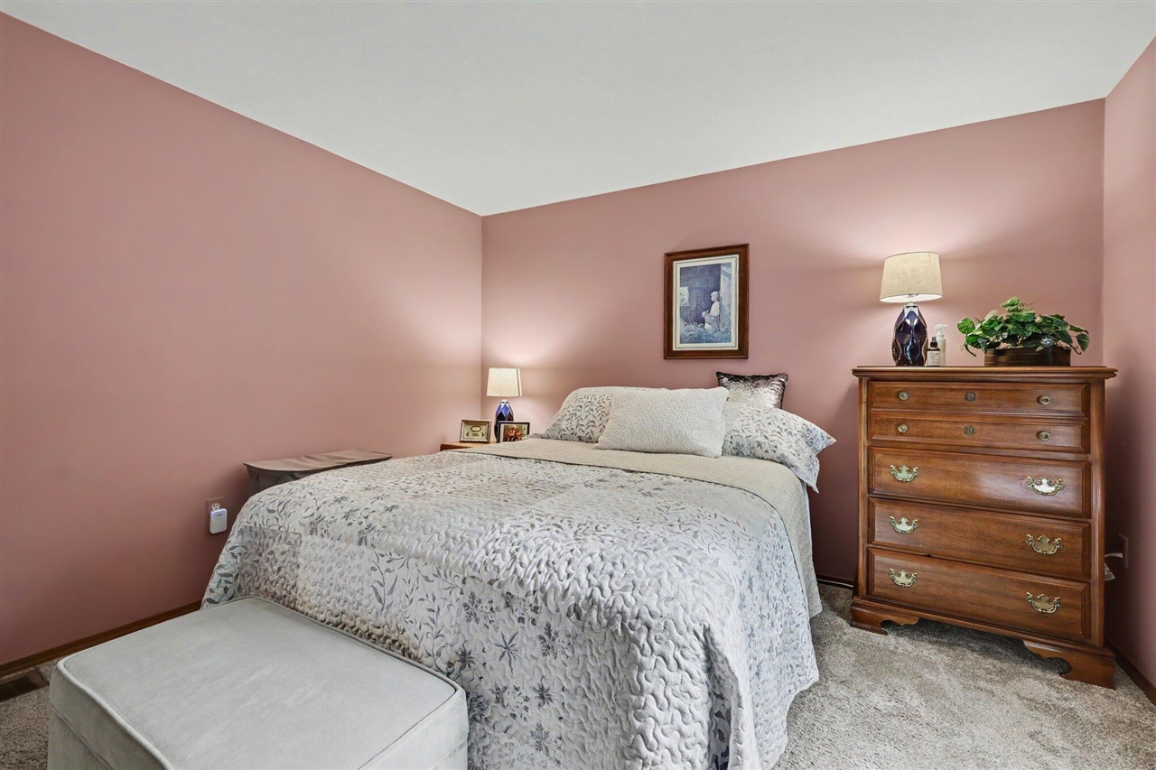 6525 Mccords Avenue Property Photo 13