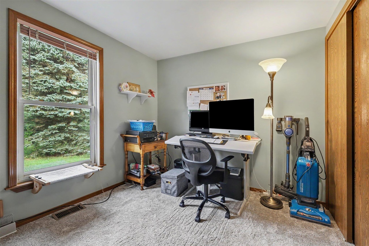 6525 Mccords Avenue Property Photo 15