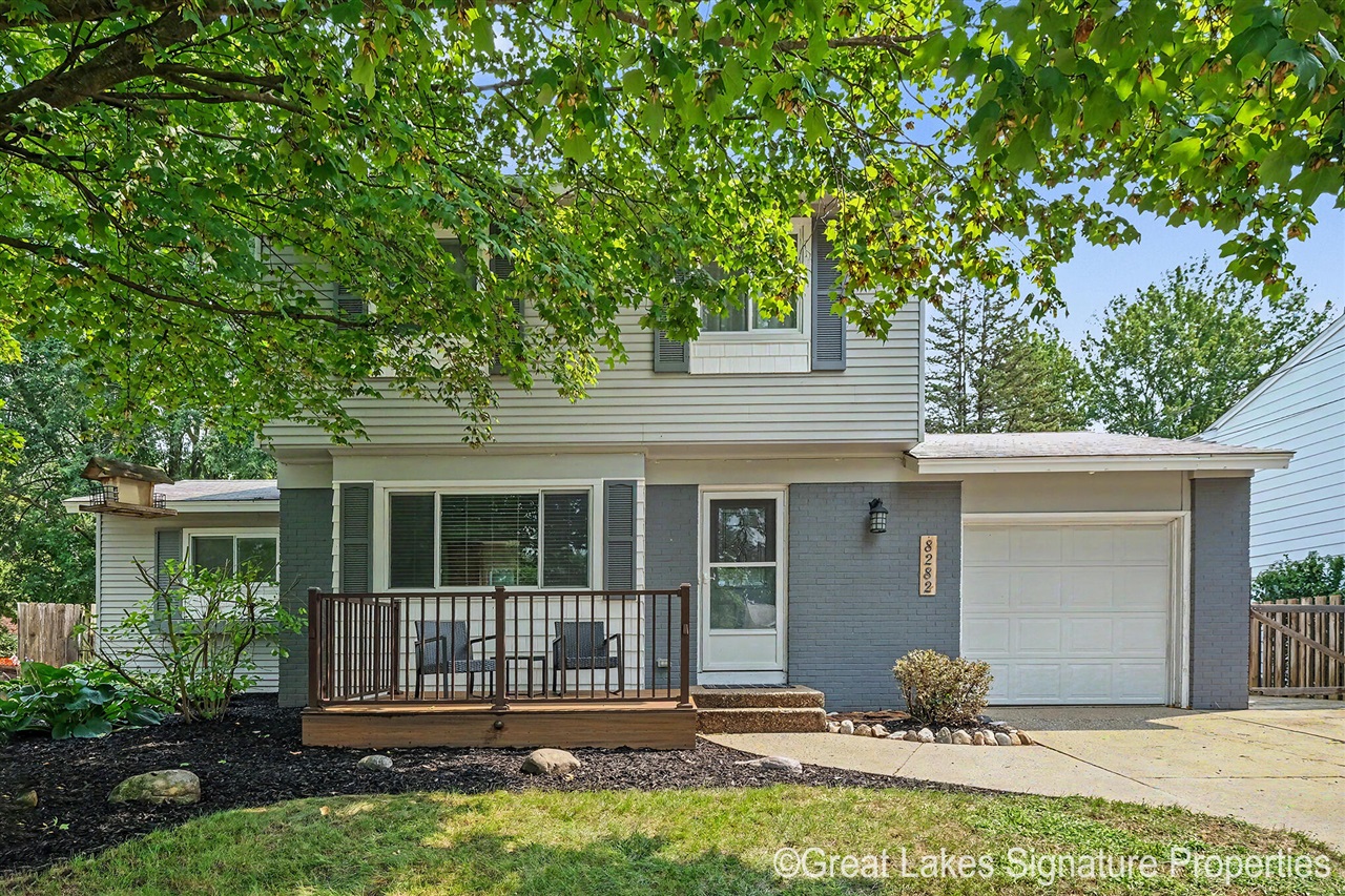 8282 Courtland Drive Property Photo 1