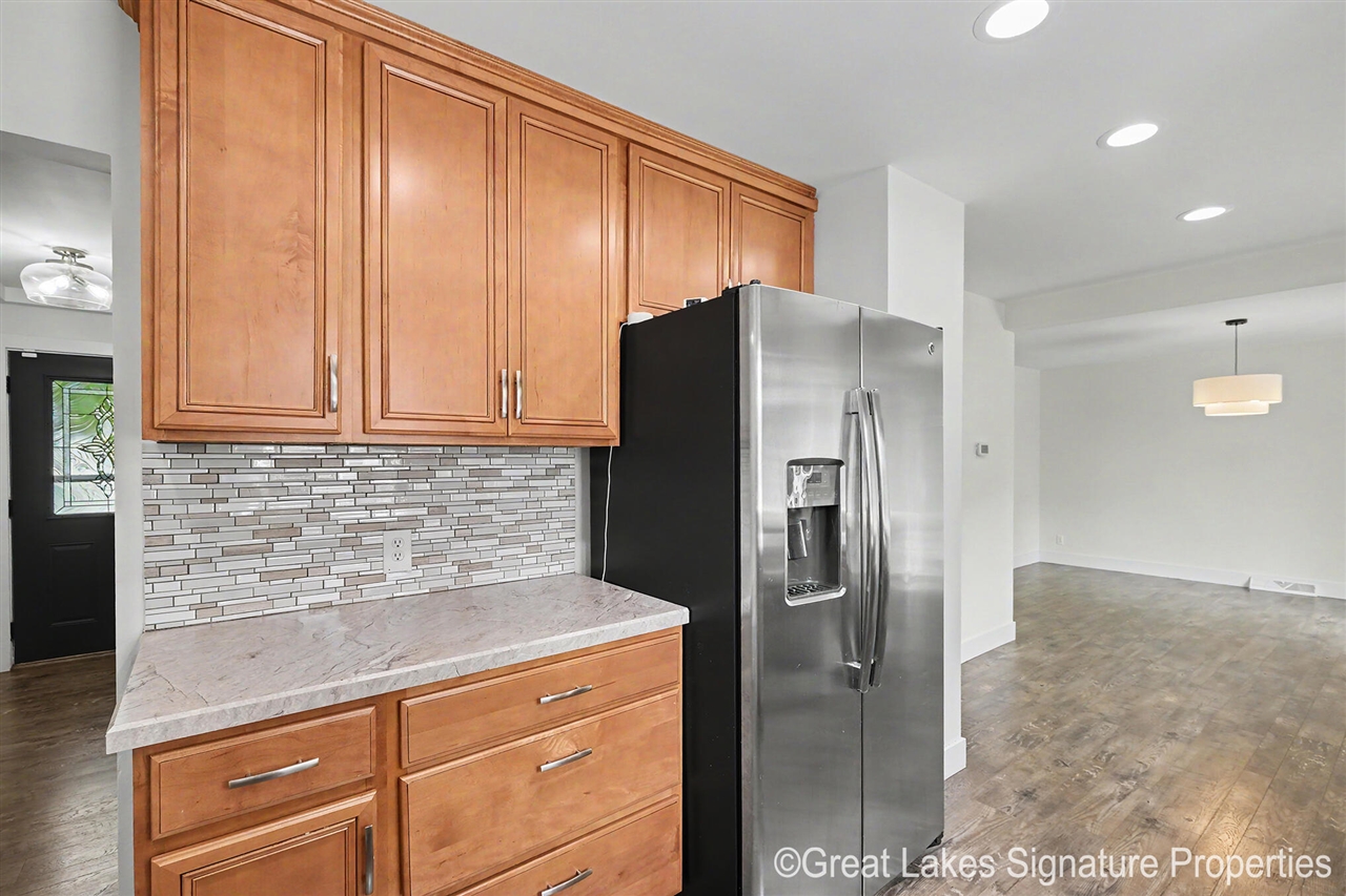 8282 Courtland Drive Property Photo 13