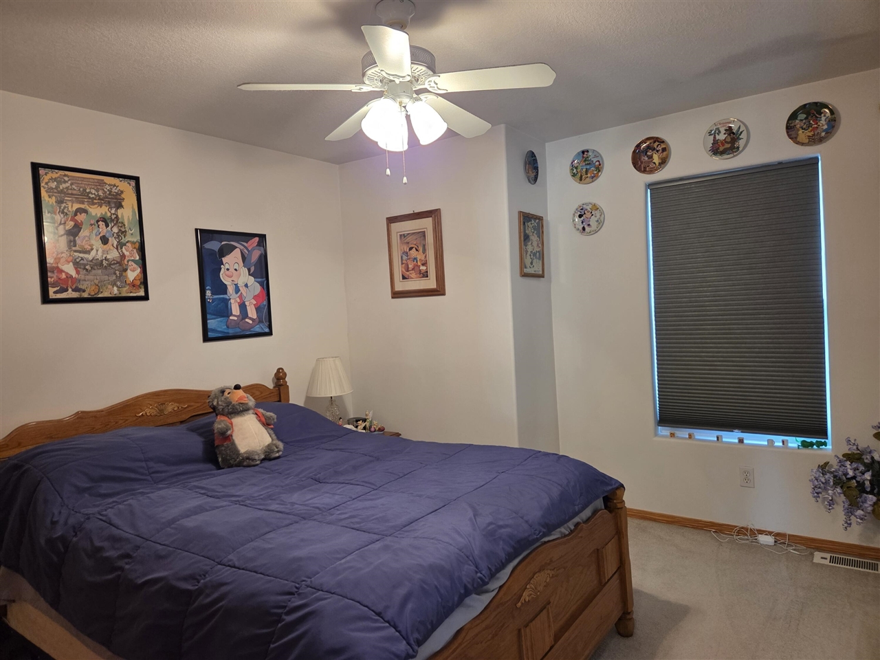 1106 S Bundy Drive Property Photo 12