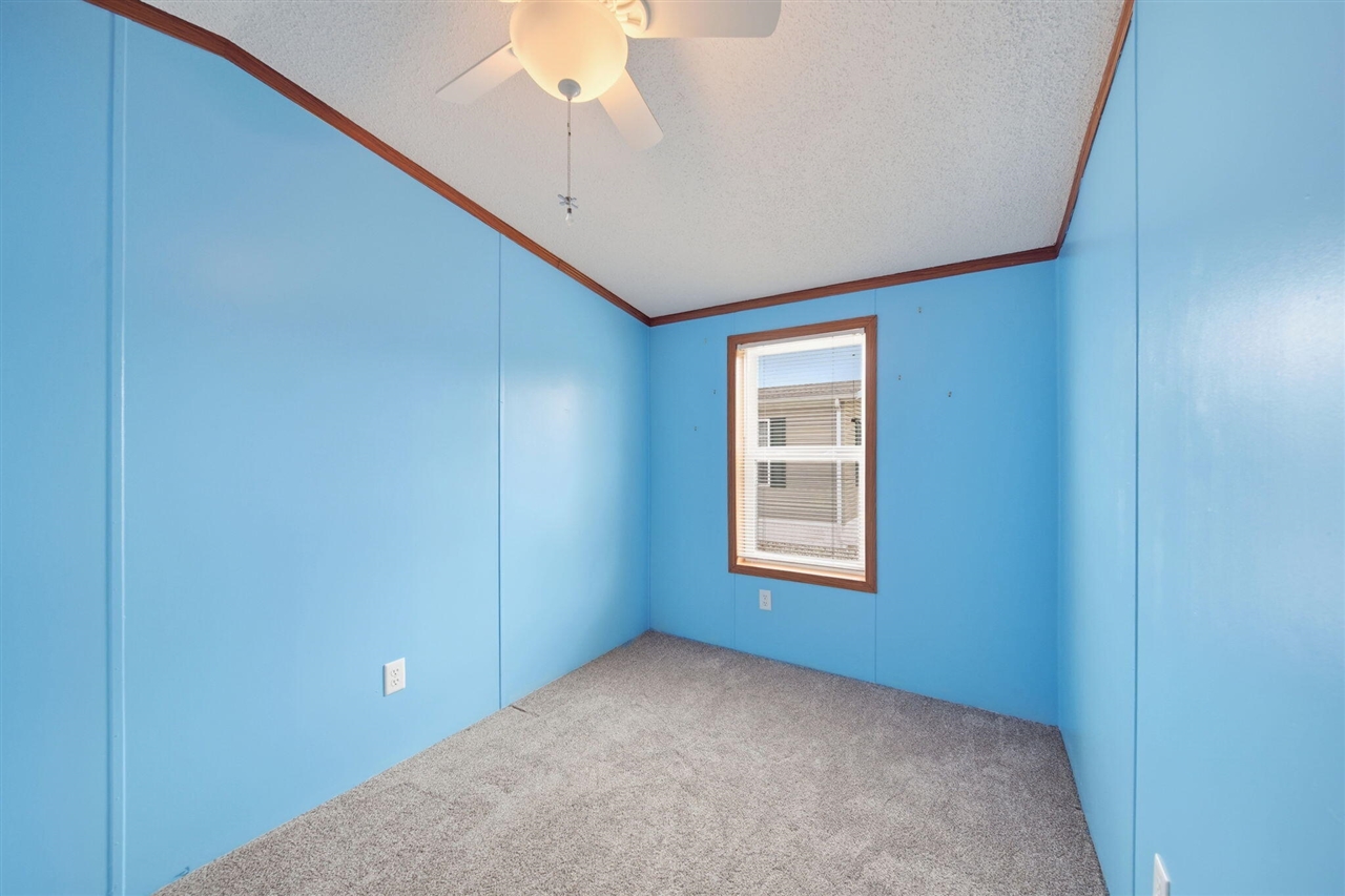 181 Newbury Property Photo 16