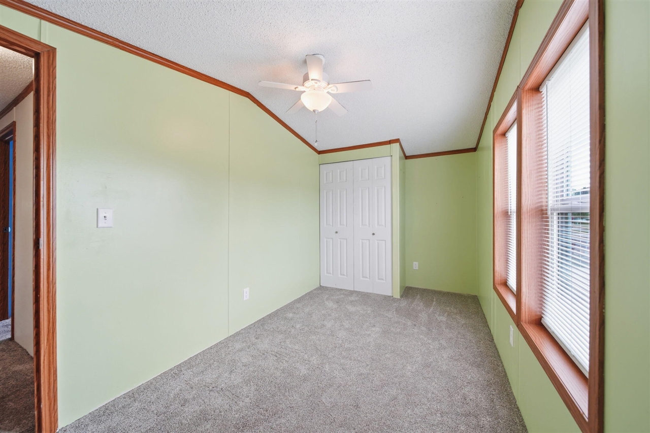 181 Newbury Property Photo 19