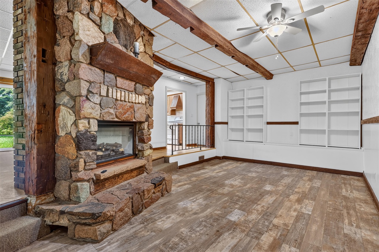 1166 N Long Road Property Photo 23