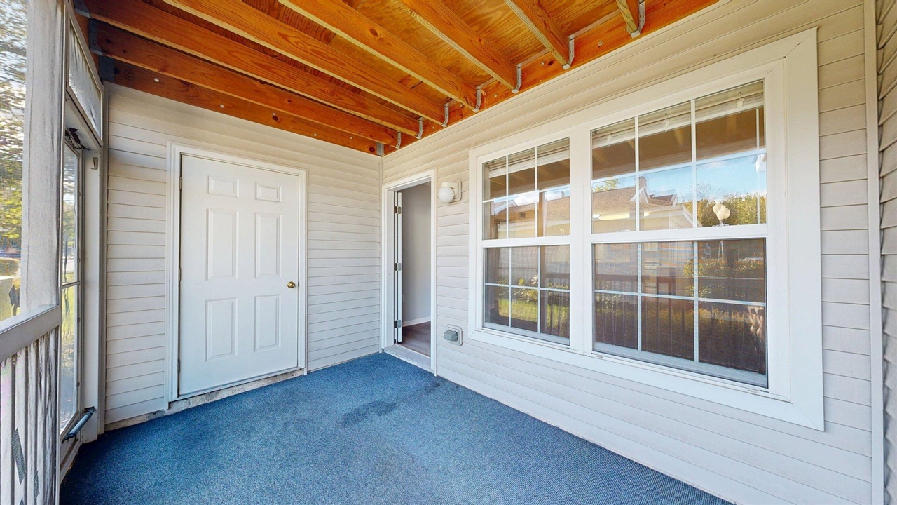 2767 S Knightsbridge Circle Property Photo 9