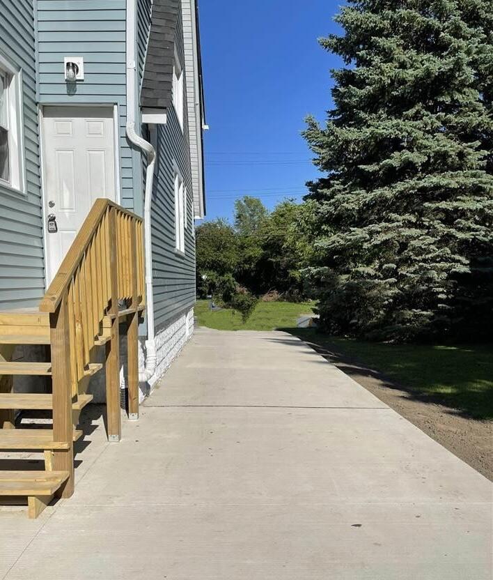 3918 High Street Property Photo 2