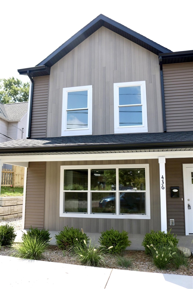 440 Pleasant Street Property Photo 2
