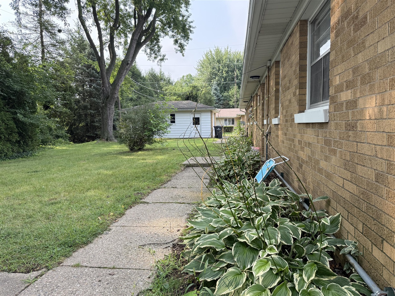 157 Elvern Drive Property Photo 3