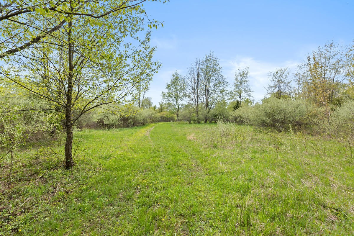 00 6th Avenue Property Photo 15