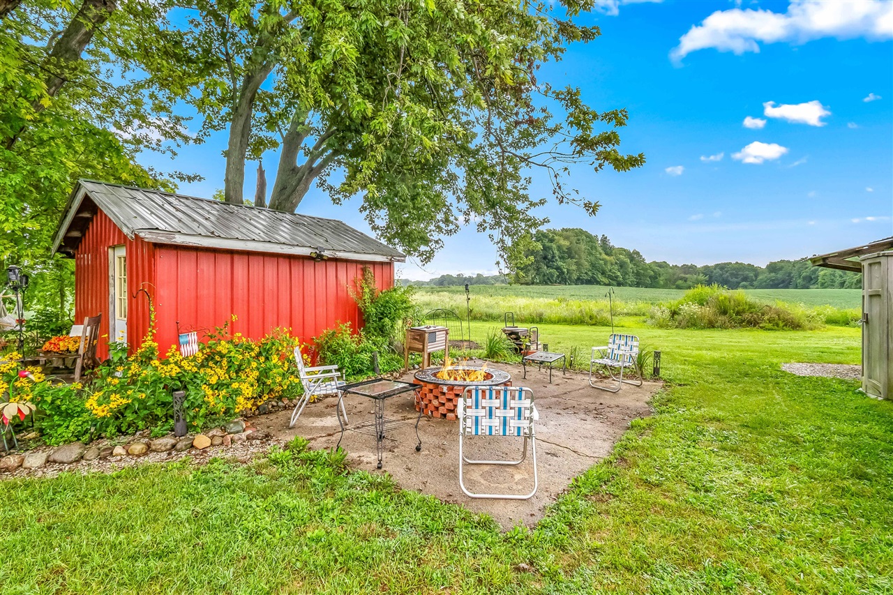 10303 Grass Lake Road Property Photo 30