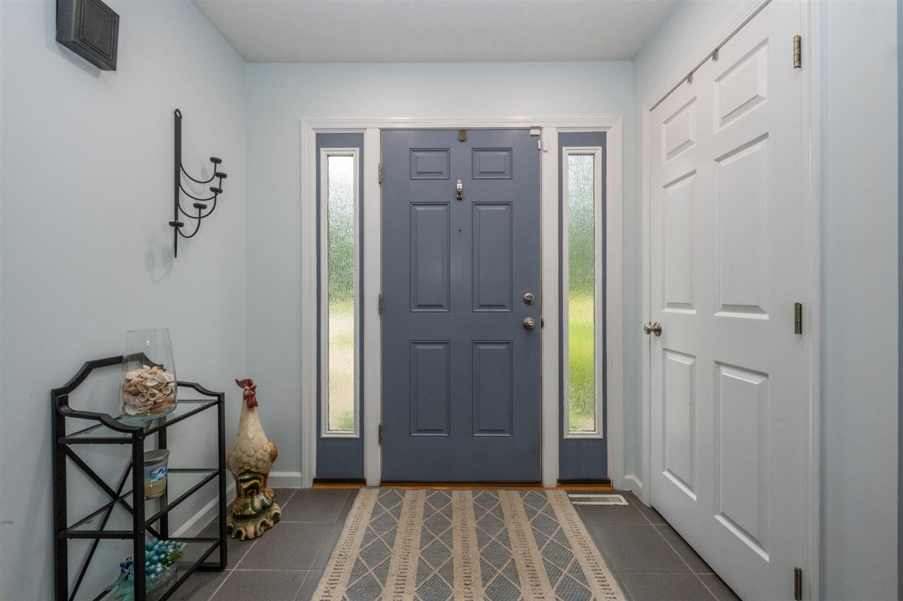 5324 Becht Road Property Photo 4