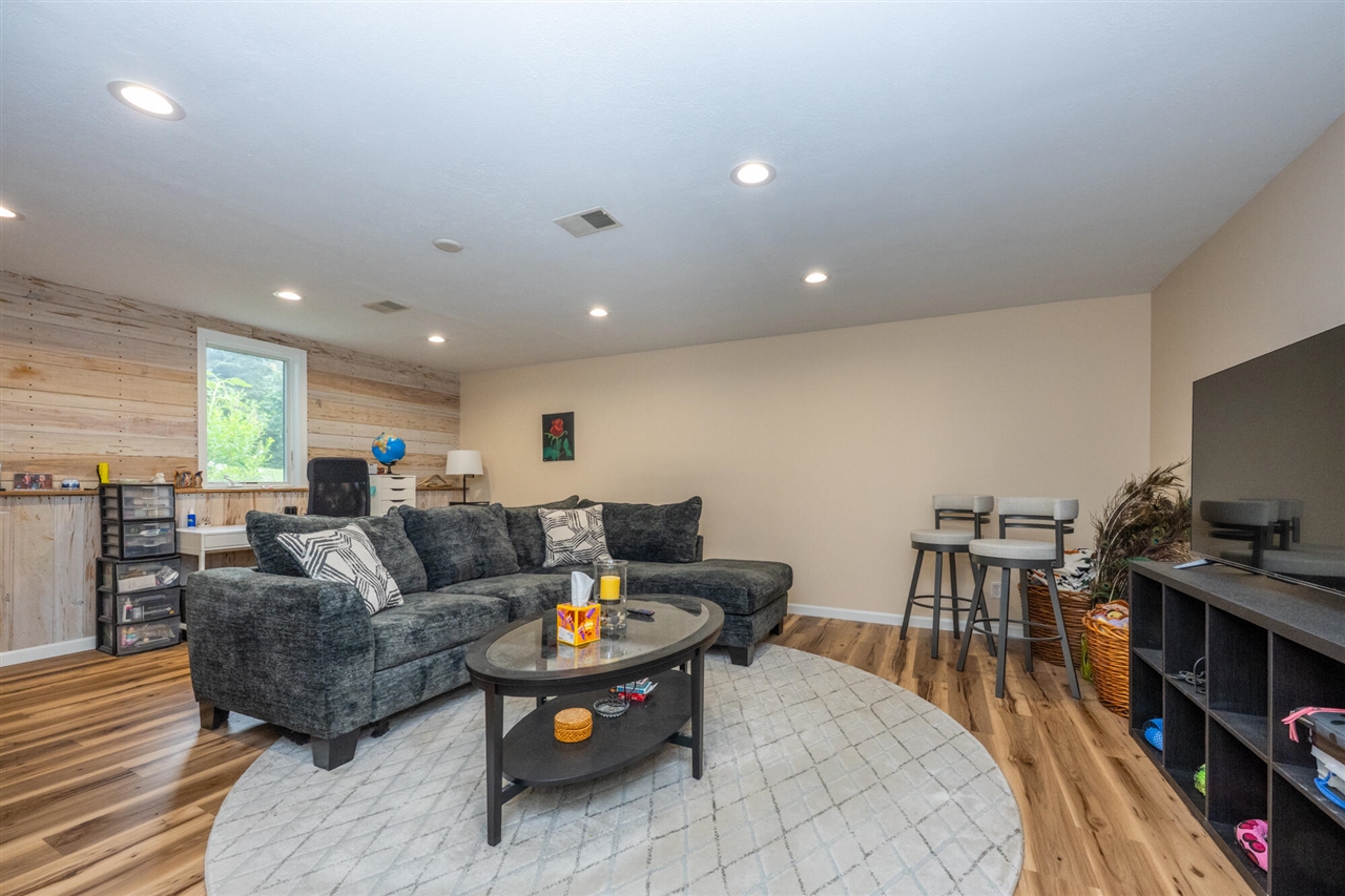 5324 Becht Road Property Photo 22