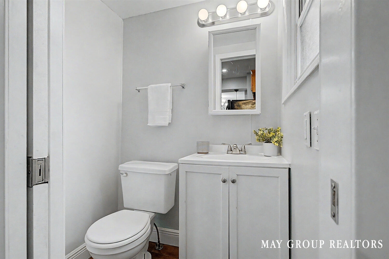 143 Burr Oak Street Property Photo 26
