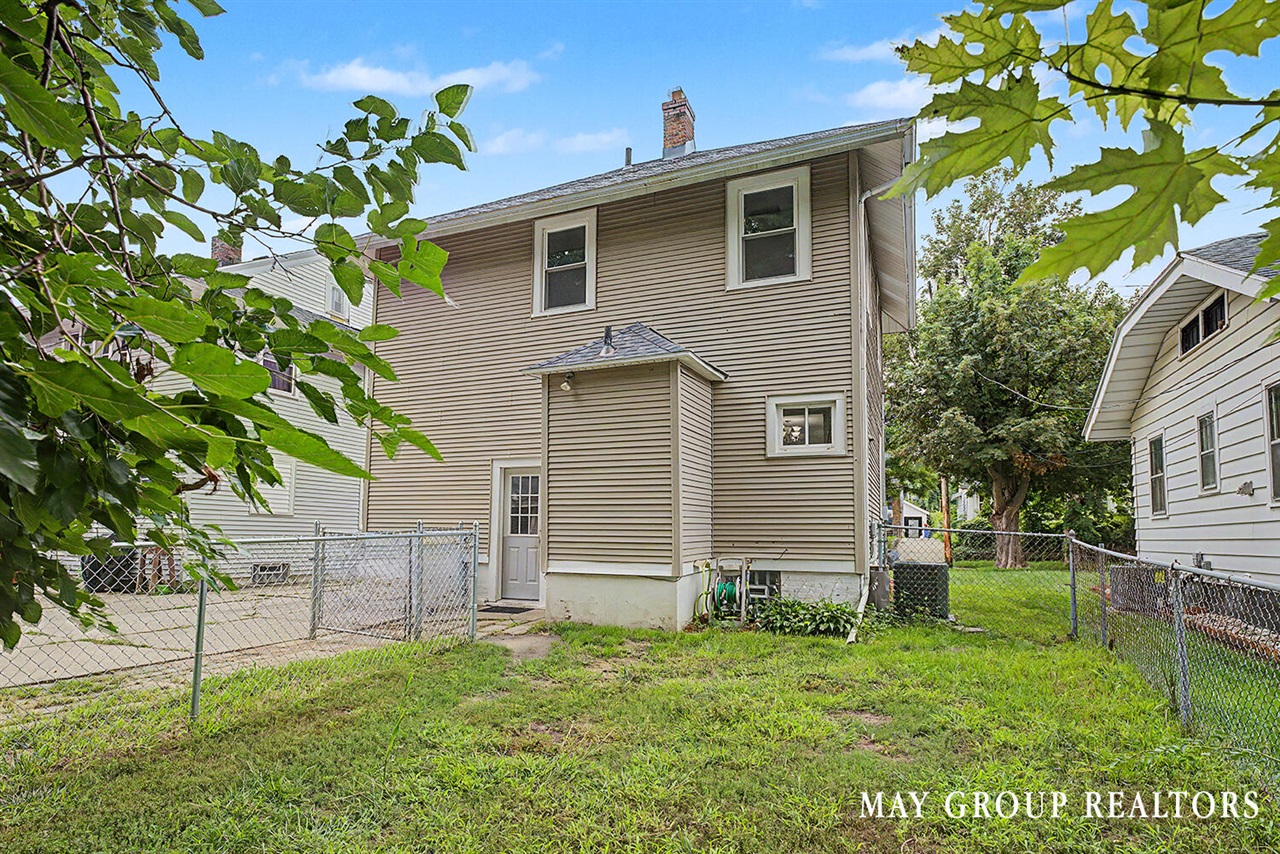 143 Burr Oak Street Property Photo 37